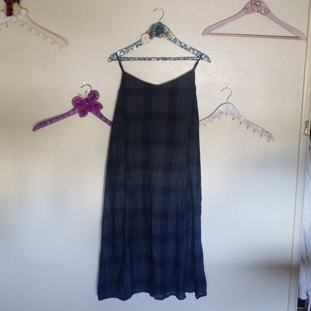Light plaid mid sundress